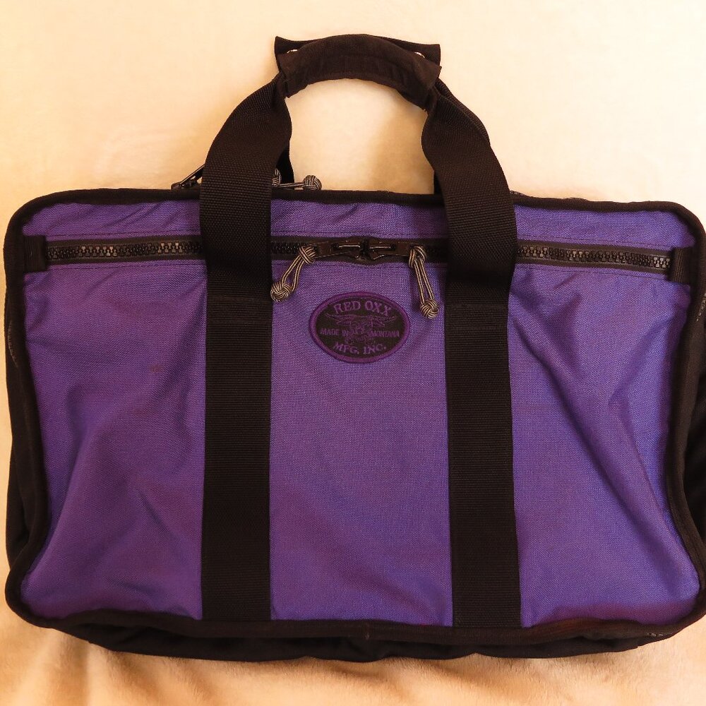 Red Oxx Air Boss Carryon bag